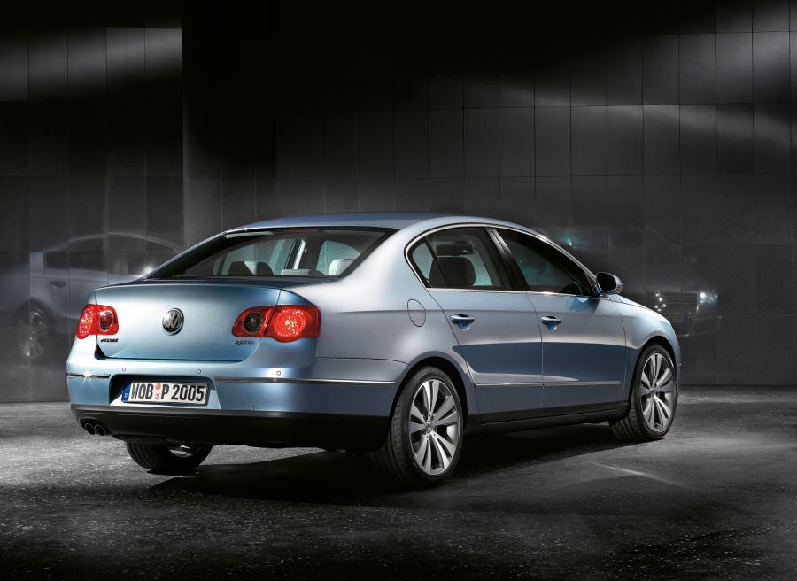  Volkswagen Passat 2005 года  (фото 152 из 161)